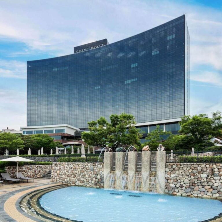용산 2026 서울 남산 그랜드 하얏트 서울 예약, 객실 가격 비교 총정리 (디럭스 코너, 수영장, 테라스 뷔페, 이태원)